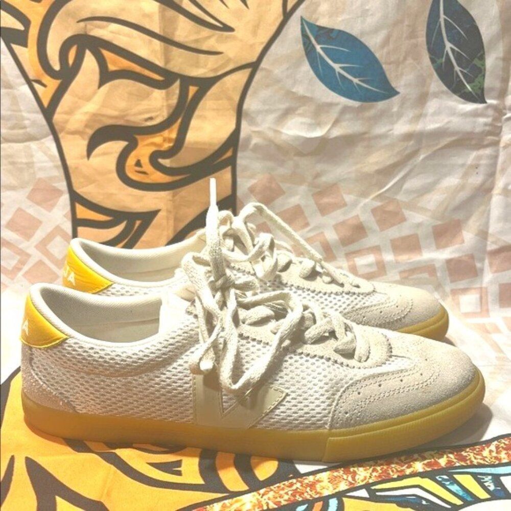 Veja Cream Sneakers with Yellow Accents